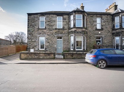 2 Bed Flat, Rosebery Terrace, KY1