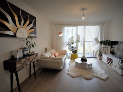 1 Bed Flat, Cabot Close, CR0