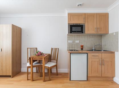 Studio Flat, Talbot Square, W2