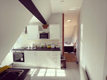 Studio Flat, Rose & Crown Walk, CB10