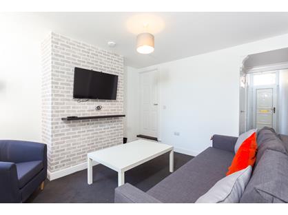 Room in a Shared House, Clare Street, ST4