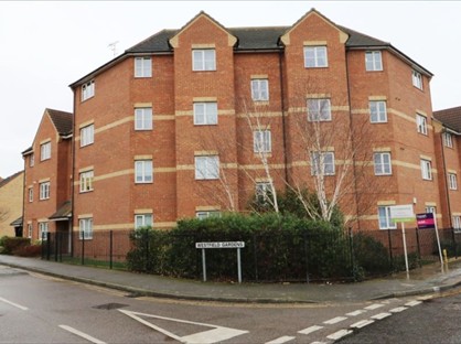 2 Bed Flat, Westfield Gardens, RM6