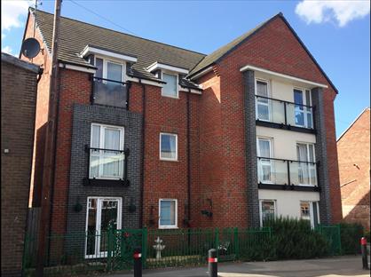 1 Bed Flat, White Hart Close, LE4