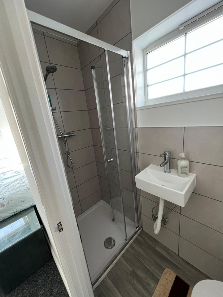 Additional image 8 of Room in a Shared House, Wilson Road, RG30, N1 7GU