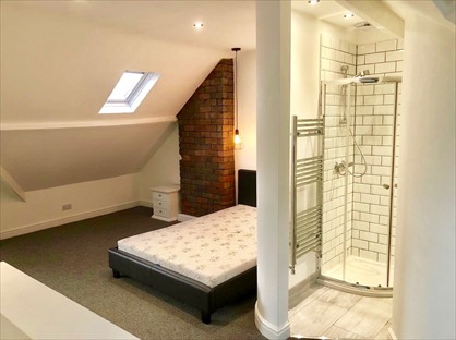 4 Bed Terraced House, Ecclesall Road, S11