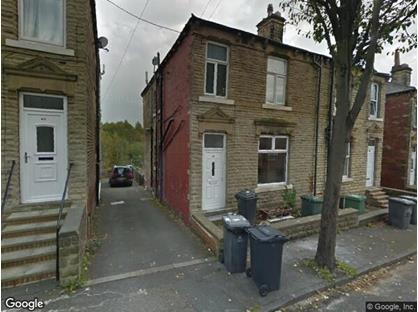 2 Bed Terraced House, East Bath Street, WF17