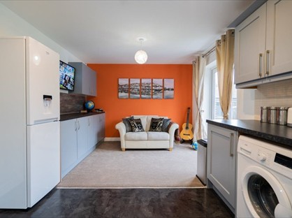 Room in a Shared House, Mead Avenue, B16