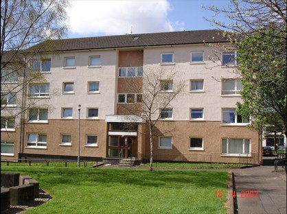 3 Bed Flat, Hmo Licensed - Kennedy Path, G4