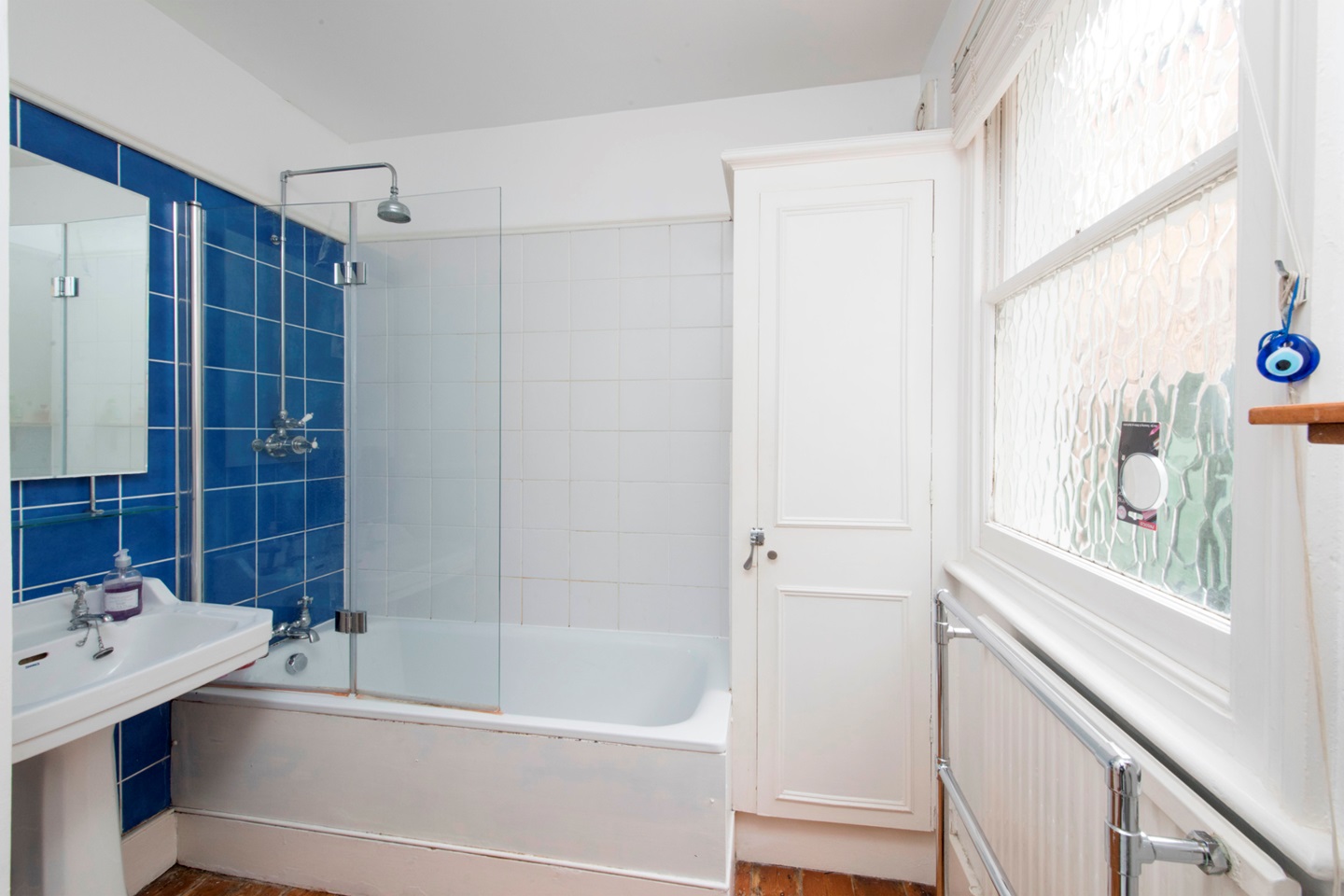 2 Bed Flat, Mandalay Road, SW4 photo 4