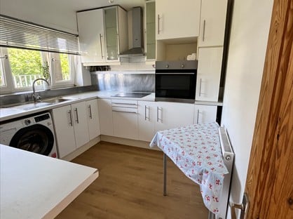 3 Bed Flat, Arabella Drive, SW15