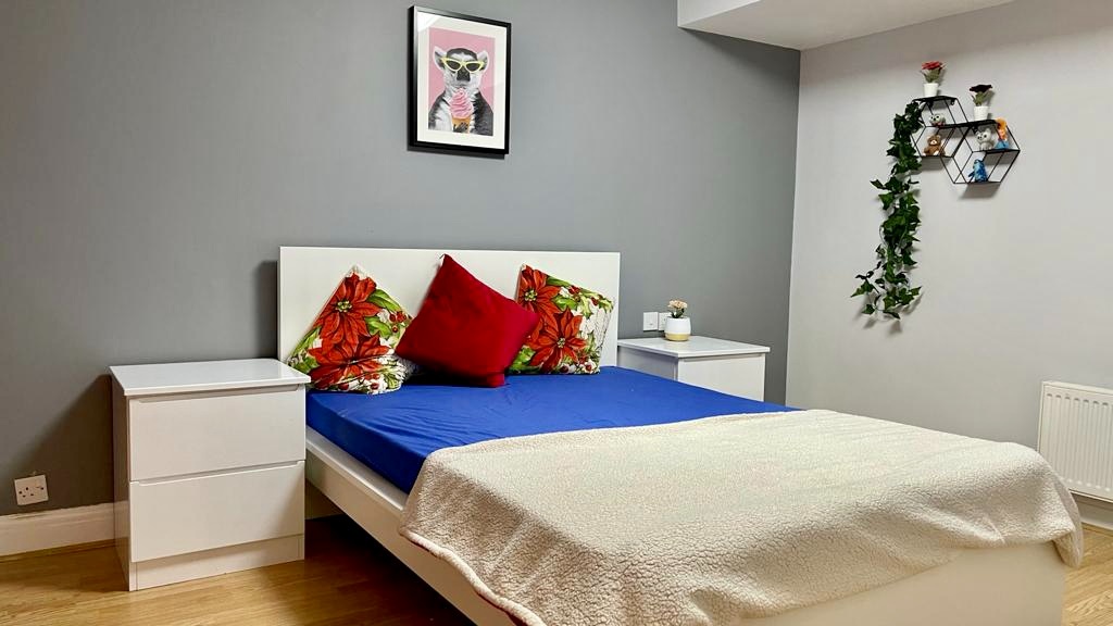 Additional image 16 of 1 Bed Flat, Kingfisher Place, RG1, N1 7GU