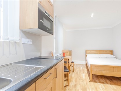 Studio Flat, London, W2