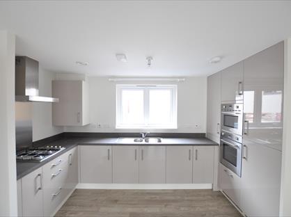 2 Bed Flat, St Aubyn Street, PL1