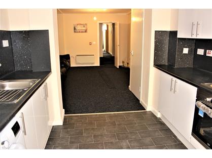 Room in a Shared House, Borough Road, TS1