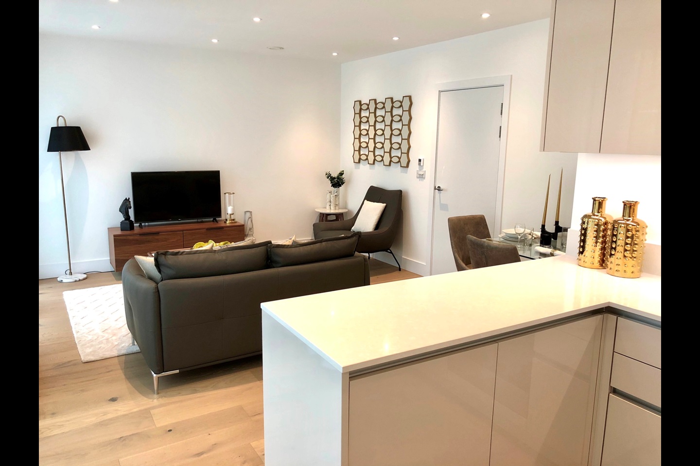 2 Bed Flat, Rochester Place, NW1