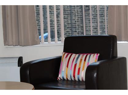 1 Bed Flat, Tong Street, BD4