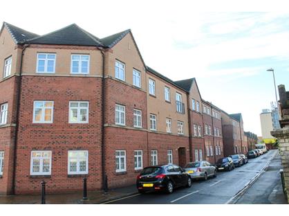 2 Bed Flat, Hunter Penrose Court, NN8