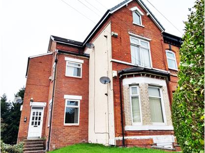 2 Bed Flat, Wellington Street West, M7