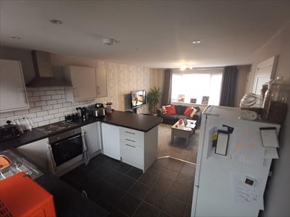 1 Bed Semi-Detached House, Champion Way, OX4