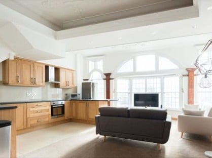 3 Bed Flat, College Green, BS1