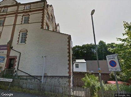 2 Bed Flat, Croydon Road, RH2