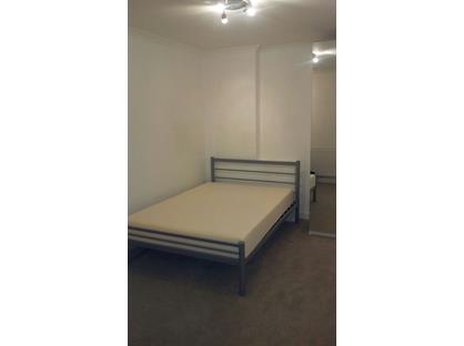 Room in a Shared House, Thornbury Gardens, WD6