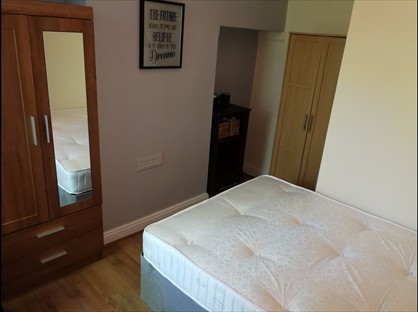 Room in a Shared House, Mildred Street, M7