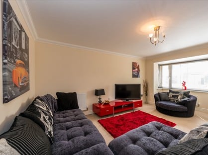 4 Bed Semi-Detached House, Selkirk Drive, MK14
