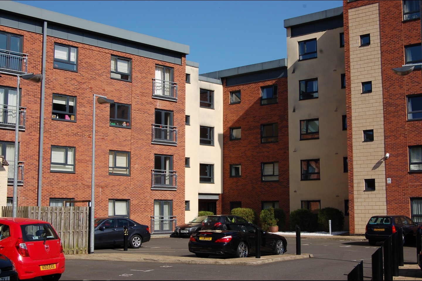 1 Bed Flat, The River Buildings, LE3, N1 7GU