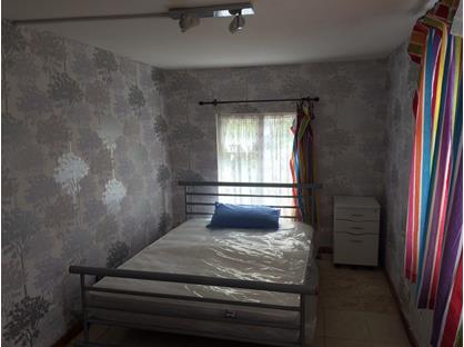 Studio Flat, Newbury Park, IG2