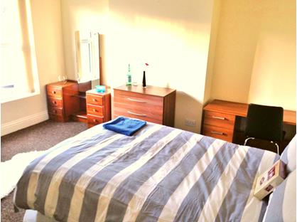 Room in a Shared House, Pershore Road, B29