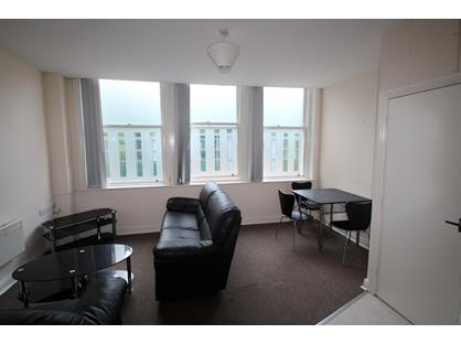 2 Bed Flat, Union Street, L3