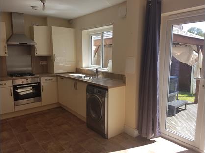 3 Bed Terraced House, Drysdale Avenue, FK2