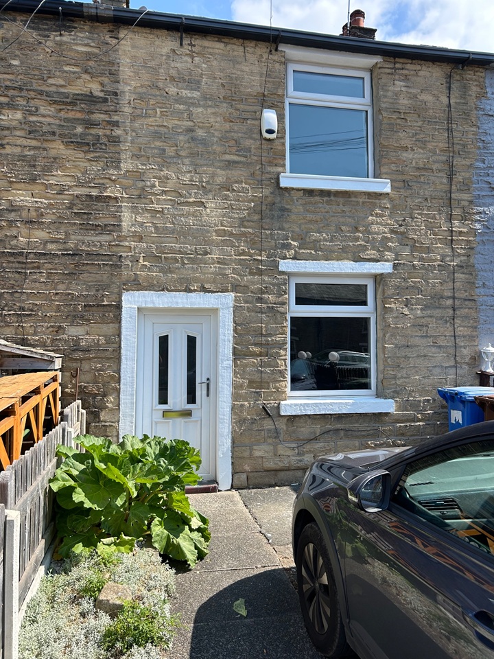 Stockport - 2 Bed Terraced House, Compstall Road, SK6 - To Rent Now for ...