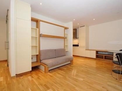 Studio Flat, Hosier Lane, EC1A