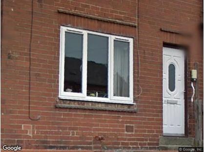 1 Bed Semi-Detached House, Holland Street, WF17