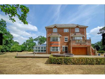 4 Bed Semi-Detached House, Laurel Court, SL0