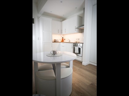 1 Bed Flat, Edinburgh, EH11