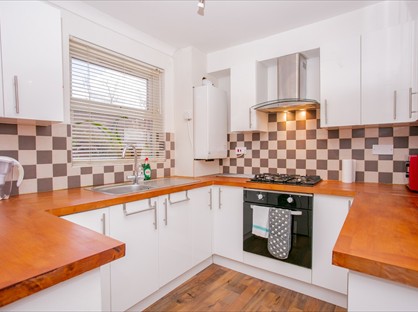 2 Bed Flat, Barker Drive, NW1