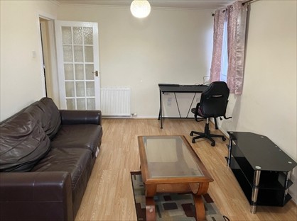 2 Bed Flat, Formartine Road, AB24