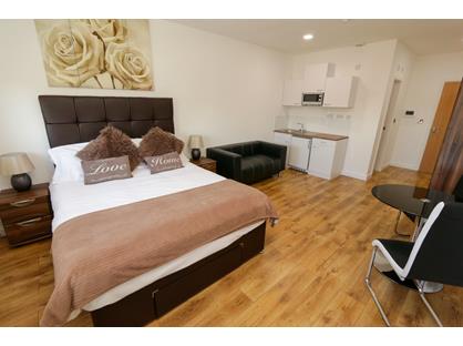 Studio Flat, Trafalgar House, ST1