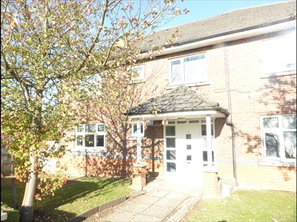 Studio Flat, Wellfield Road, AL10