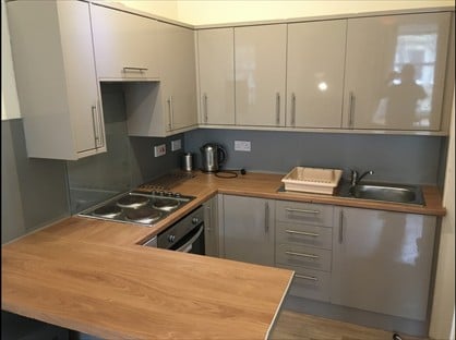 2 Bed Flat, Temple Park Crescent, EH11