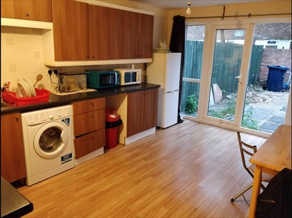 3 Bed Terraced House, Langhorn Close, NE6