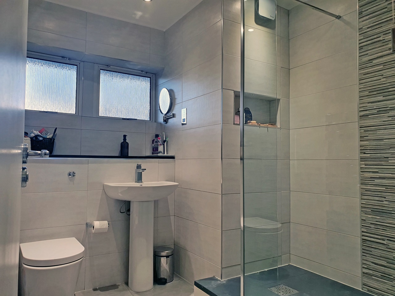 Additional image 11 of 2 Bed Flat, Commercial Road, E1, N1 7GU