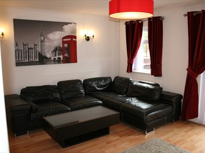 3 Bed Terraced House, Oxley Close, SE1