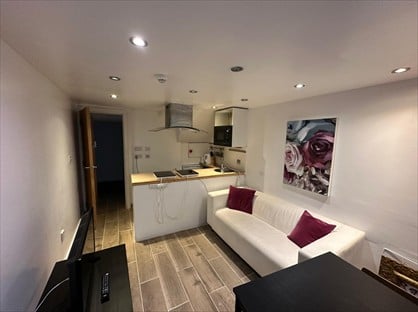 1 Bed Maisonette, Meanwood, LS6