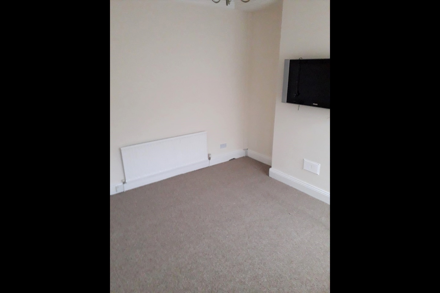 Failsworth, Manchester 2 Bed Terraced House, Brookdale Street, M35 To Rent Now for £850.00 p/m