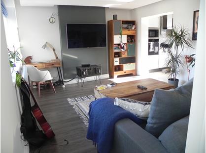 2 Bed Flat, Nevena Court, SW2