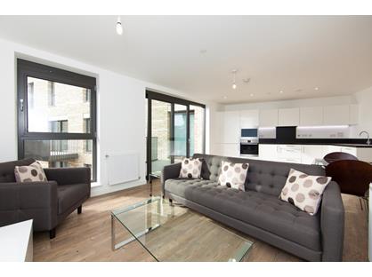 2 Bed Flat, Bramwell Way, E16